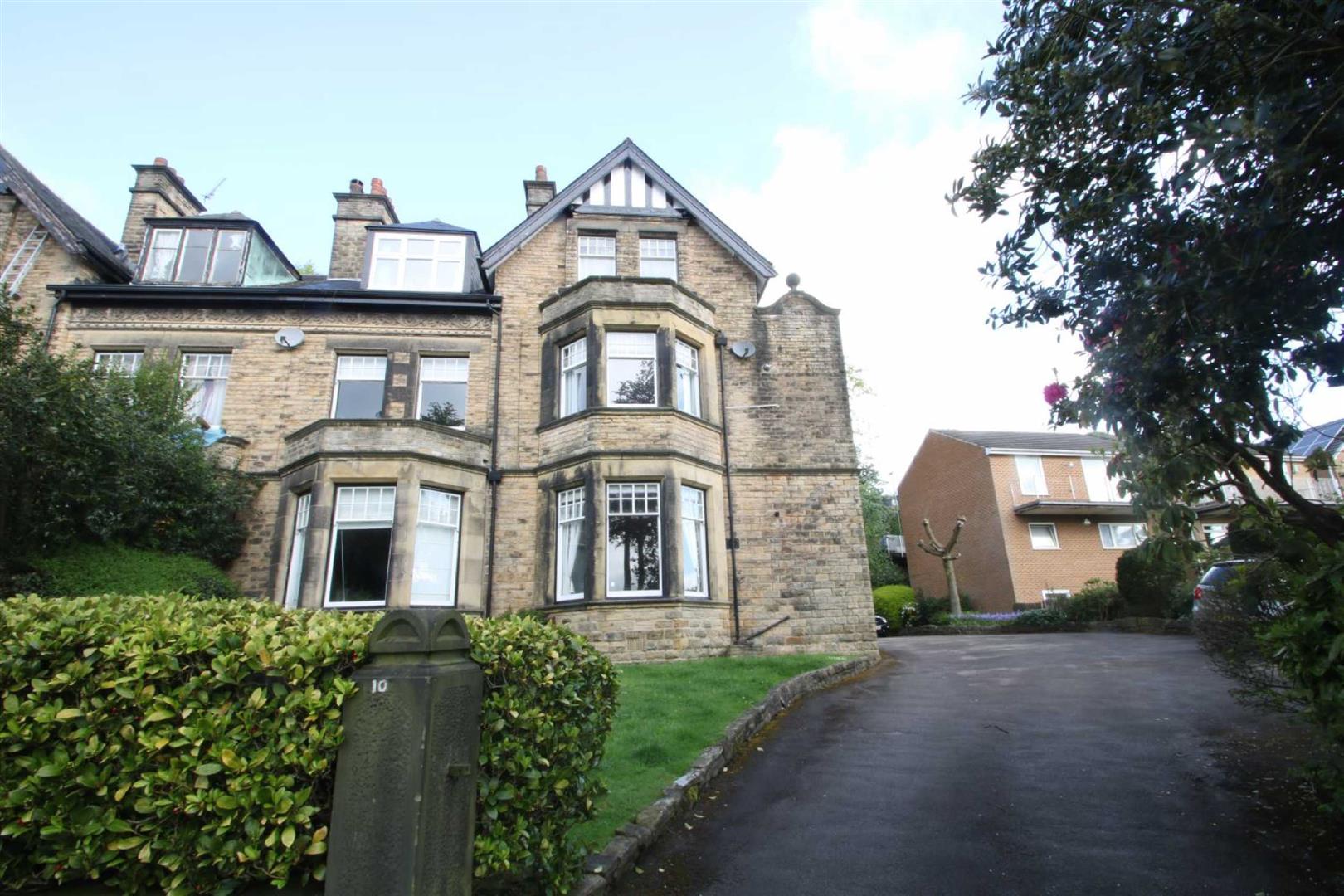 10 Oak Park, Broomhill, Sheffield