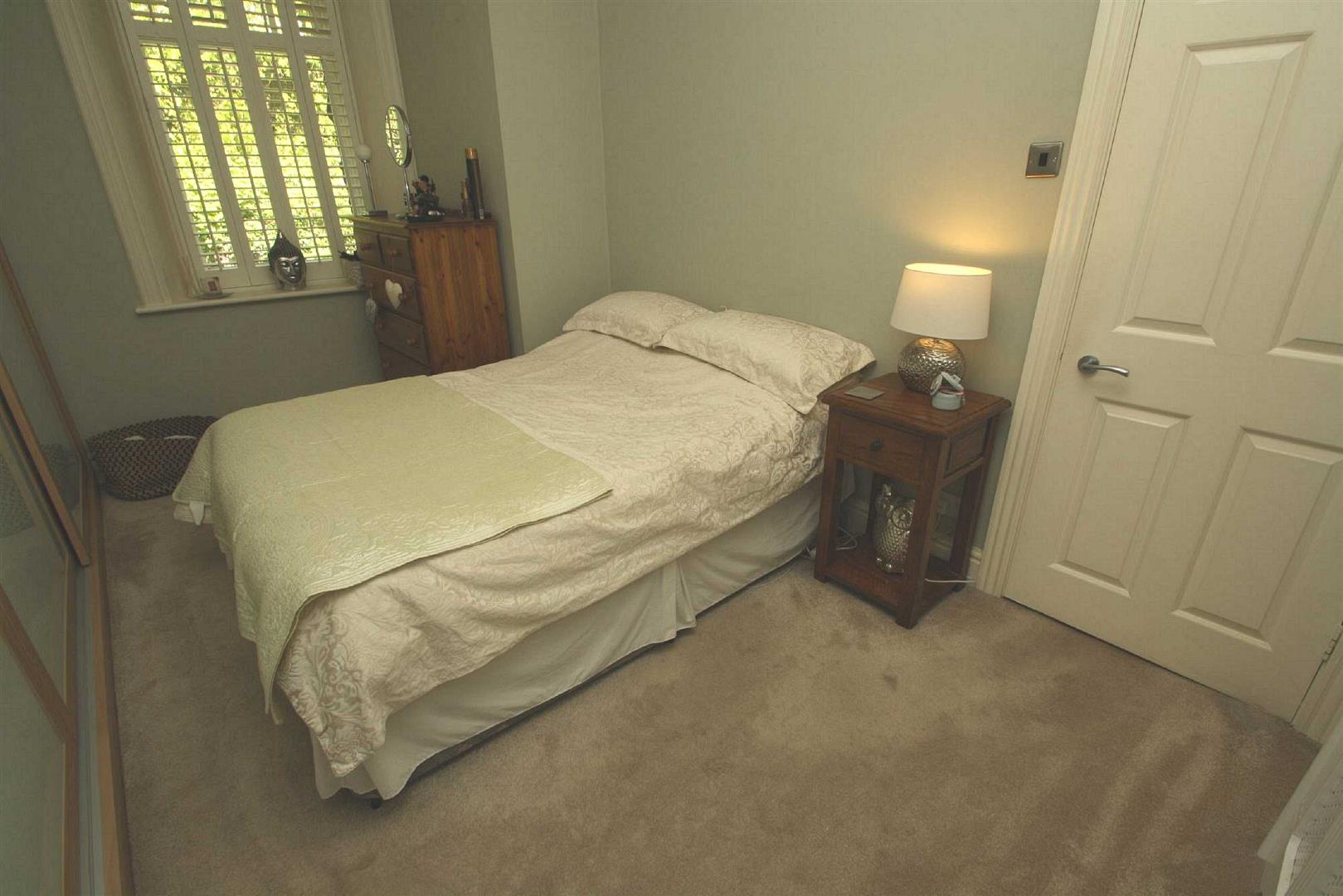 10 Oak Park