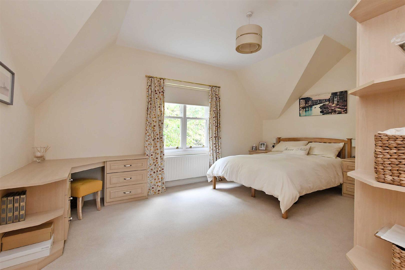 Southbourne Mews